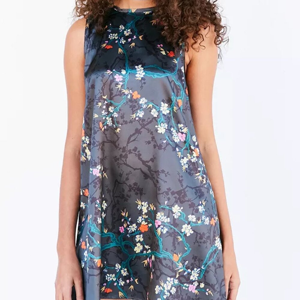 Kimchi Blue Urban Outfitters Carmine Black Satin Frock Mini Dress Size Large